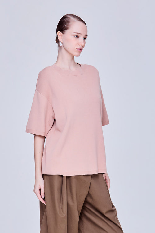 color:BLUSH