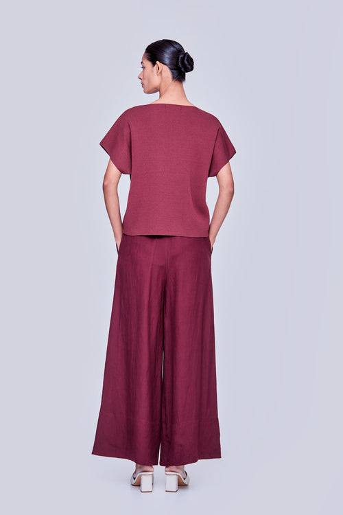 color:MAROON