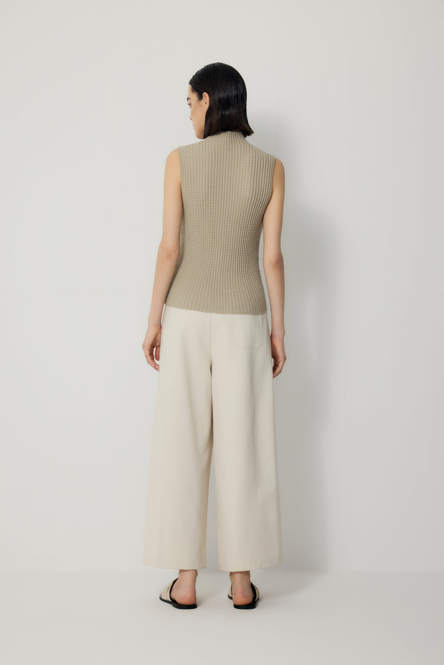 color:TAUPE