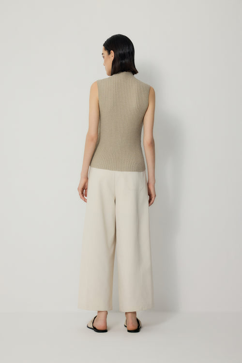 color:TAUPE