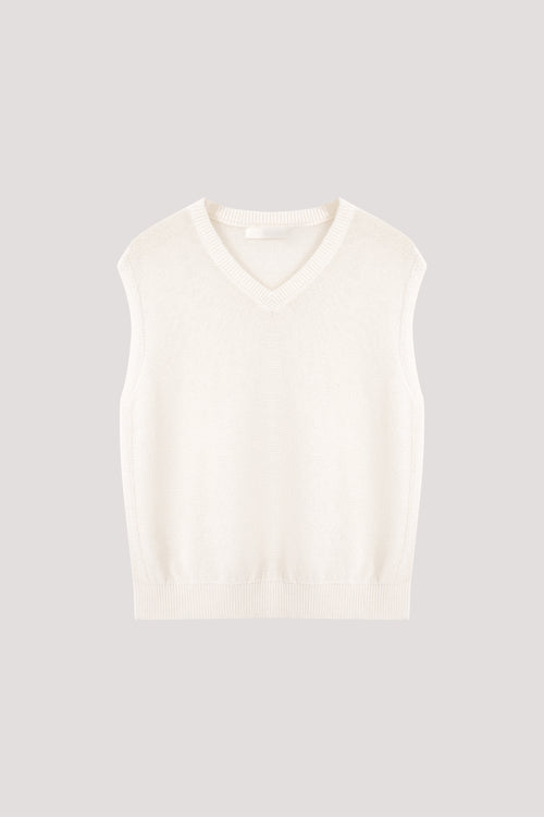 color:IVORY