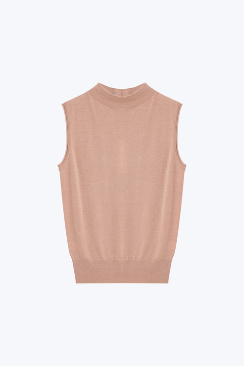 color:SALMON