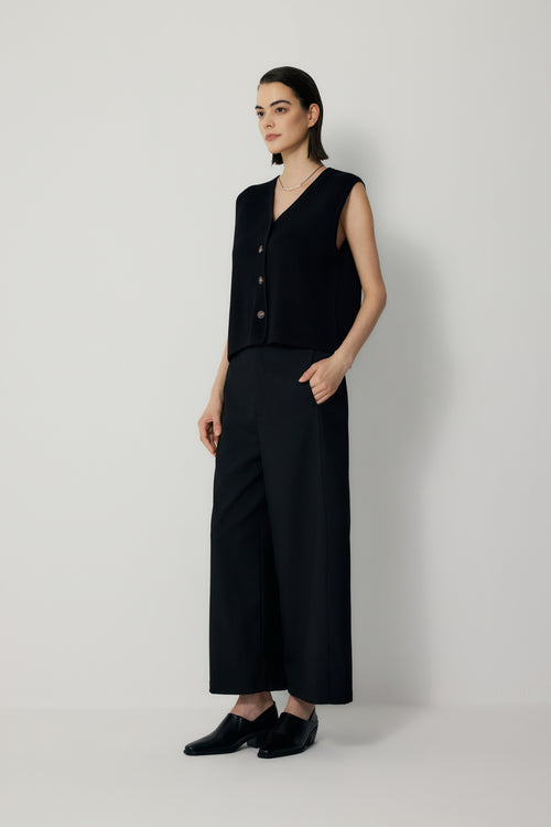 color:NOIR