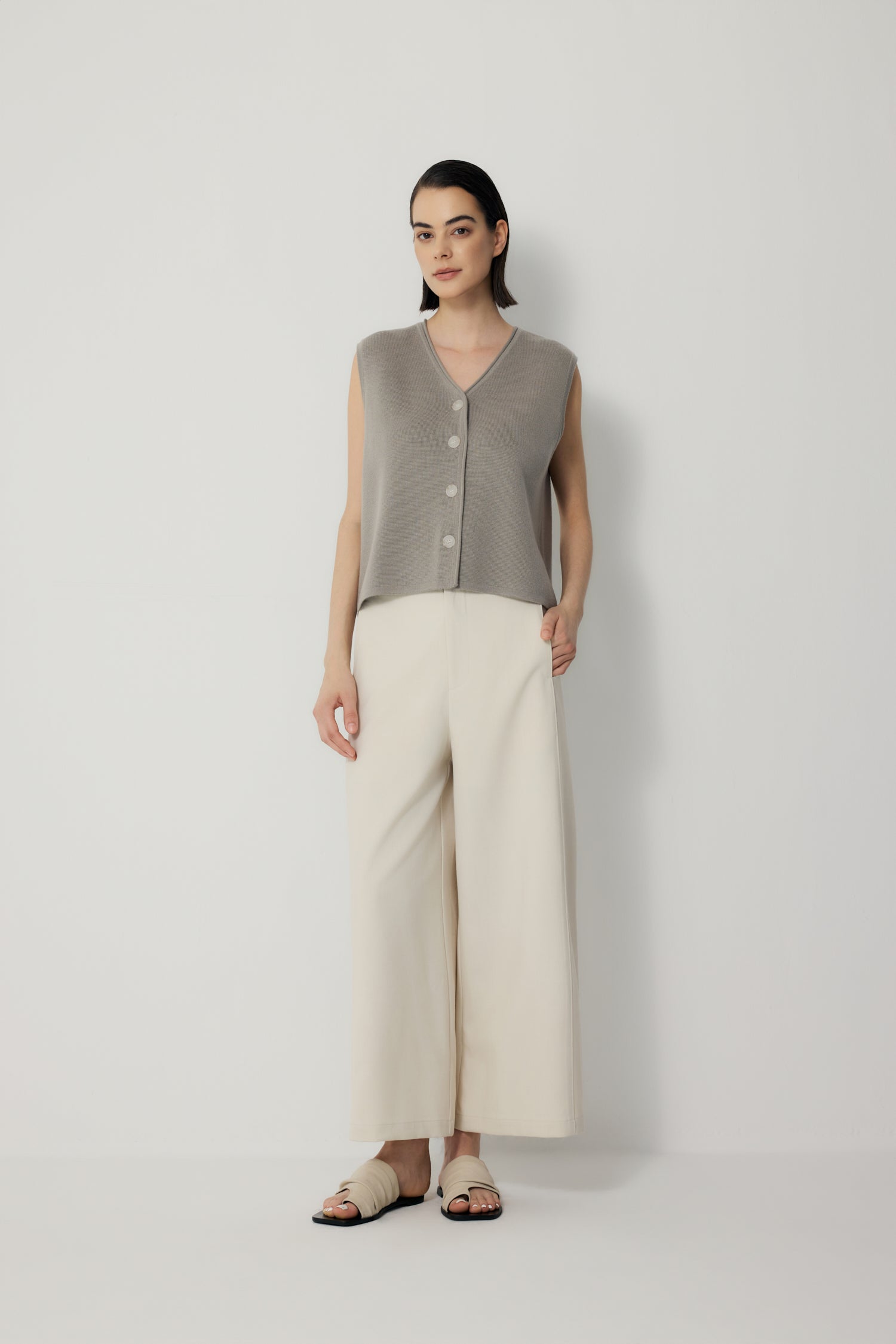 color:TAUPE