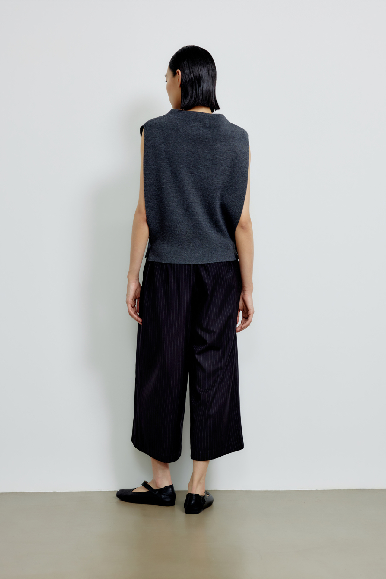 color:HUE GREY 2
