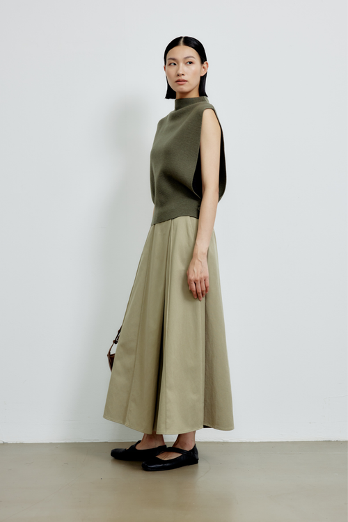 color:KHAKI GREEN