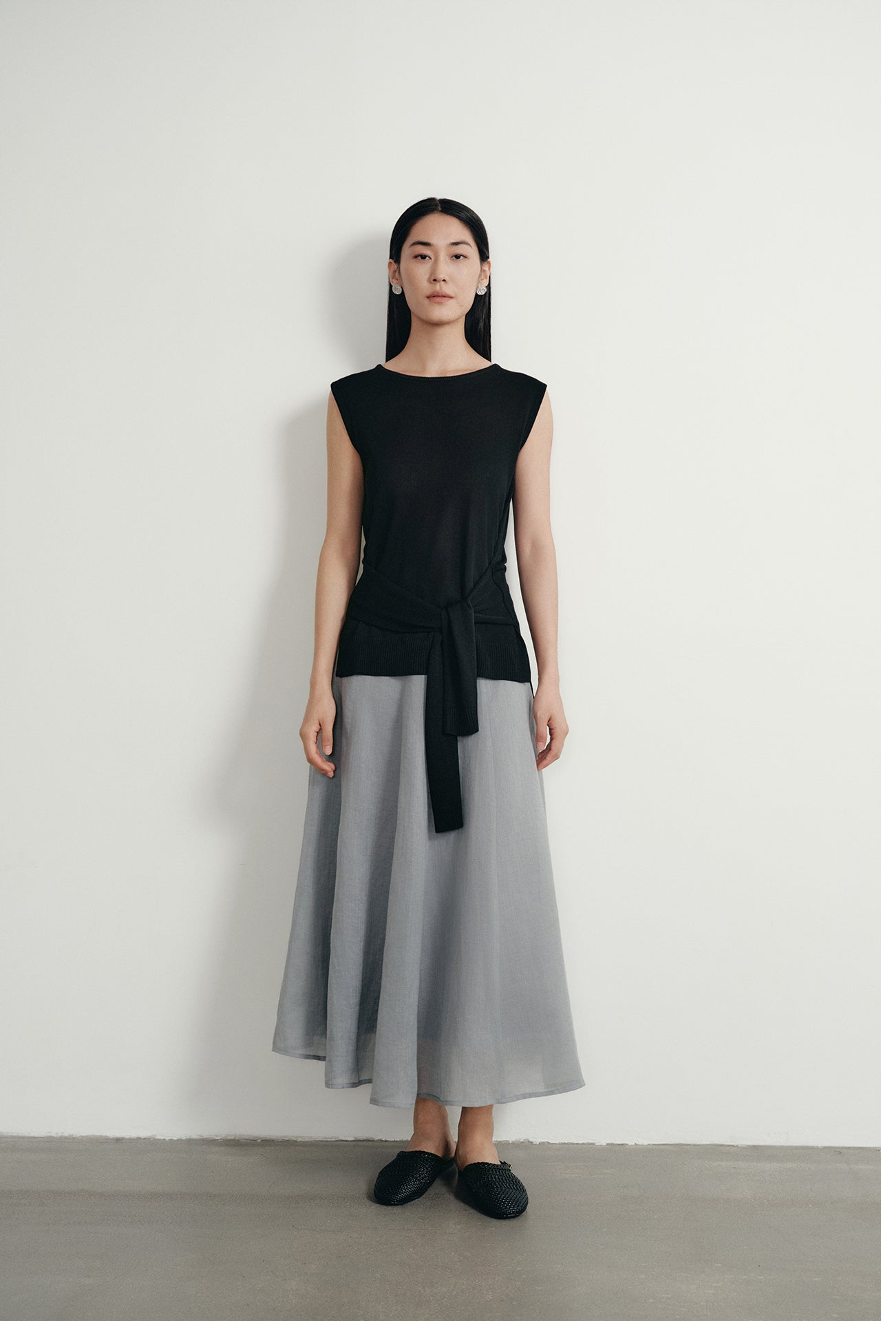 color:NOIR