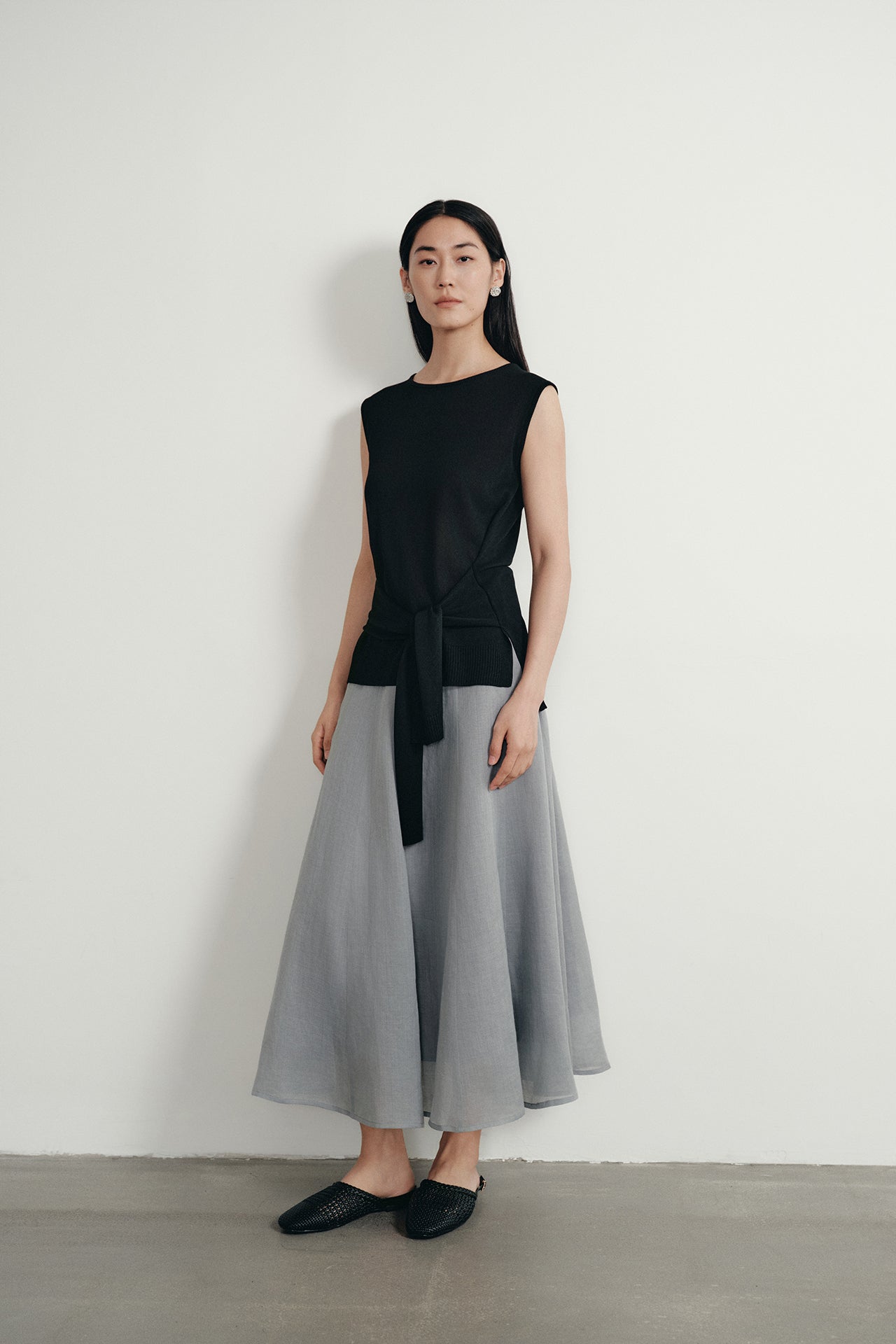 color:NOIR