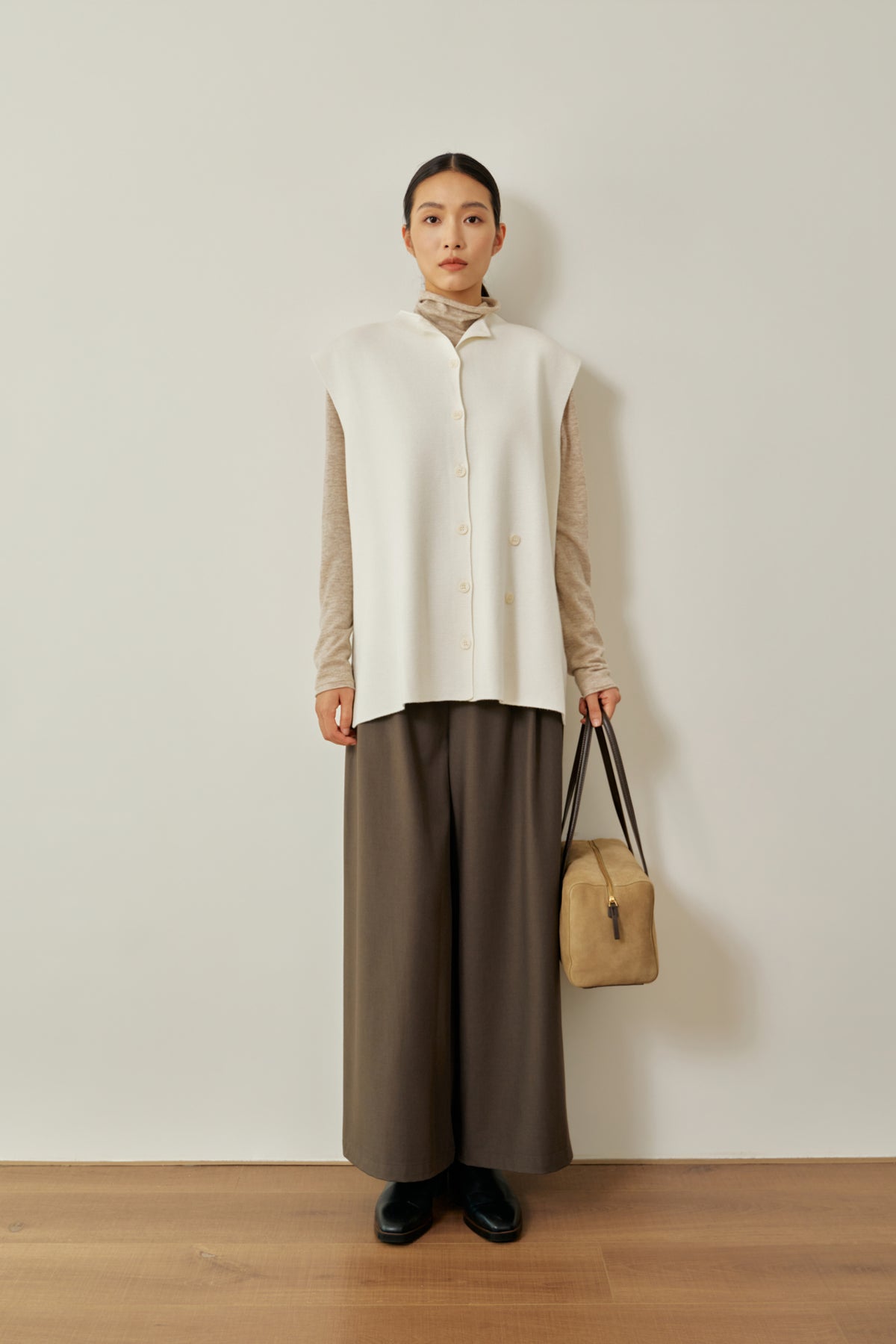 color:IVORY