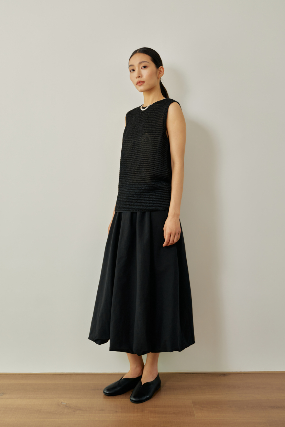 color:NOIR