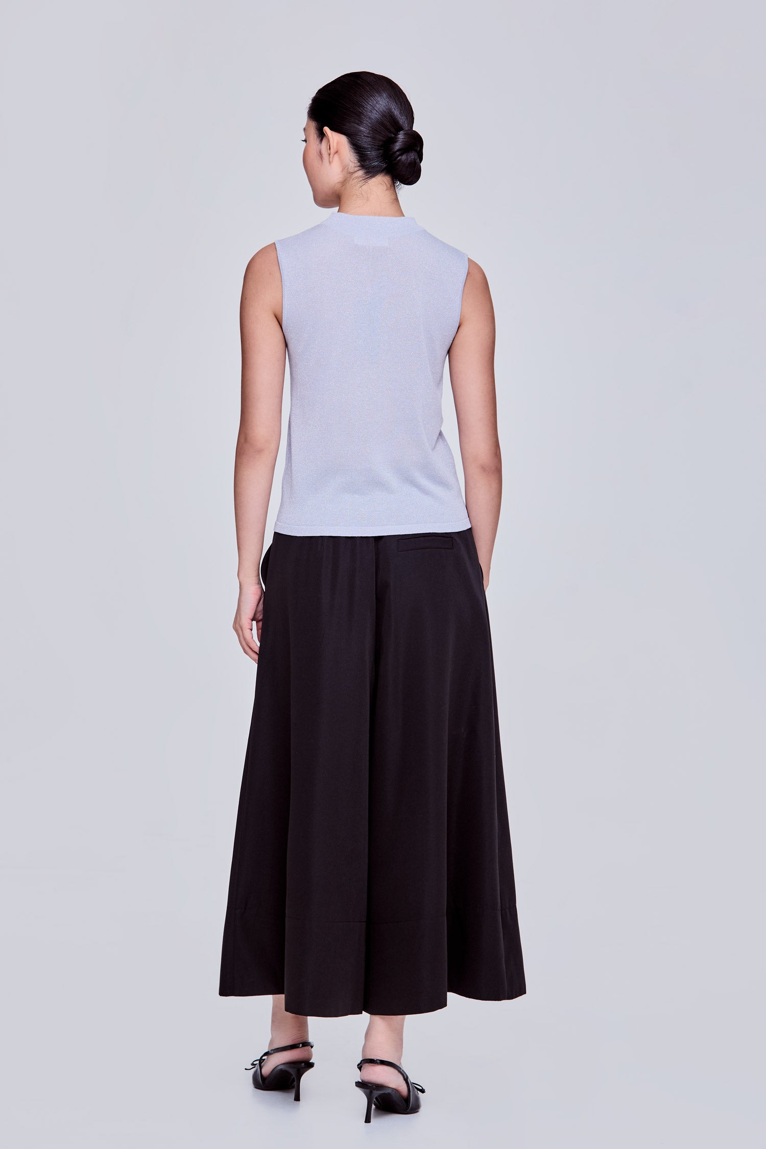 color:LILAC