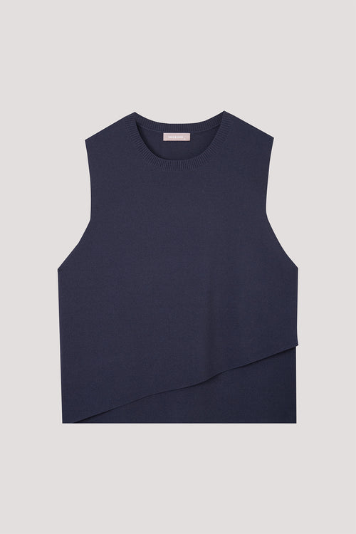 color:NAVY
