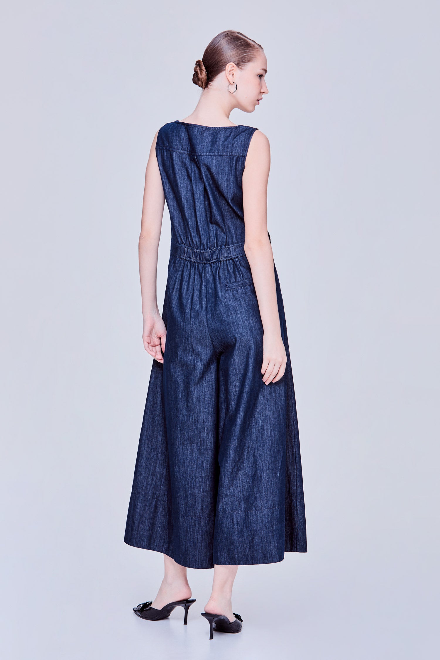 color:DEEP DENIM