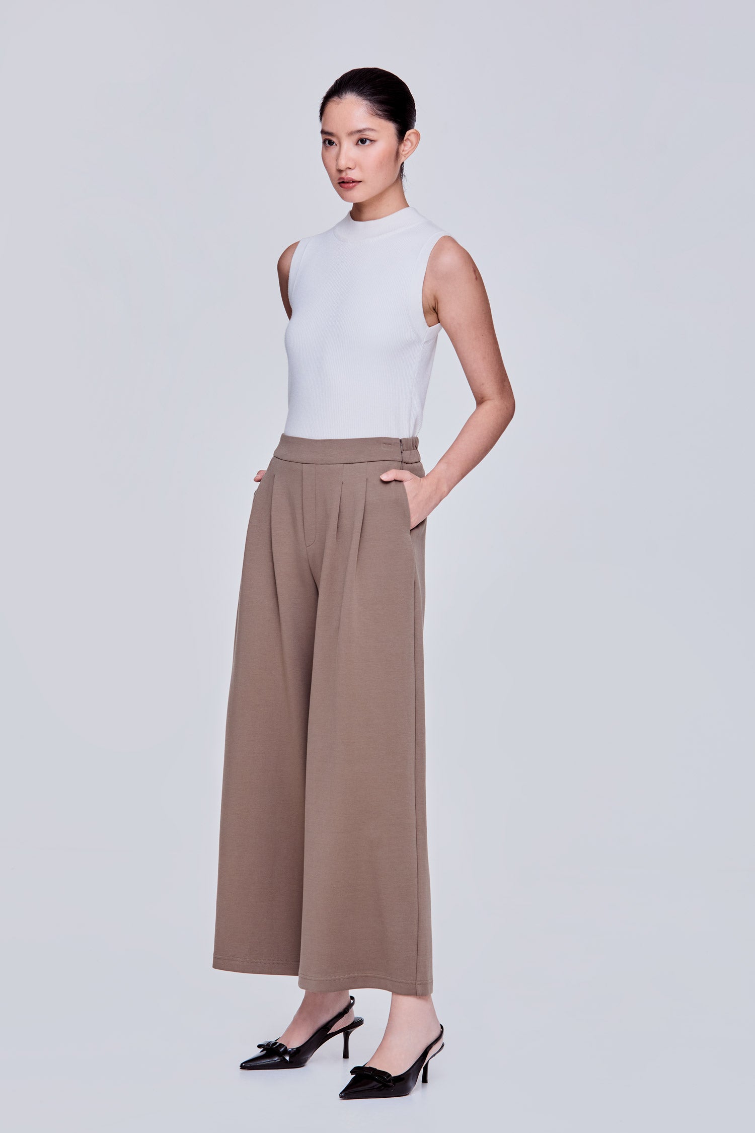 color:COCOA