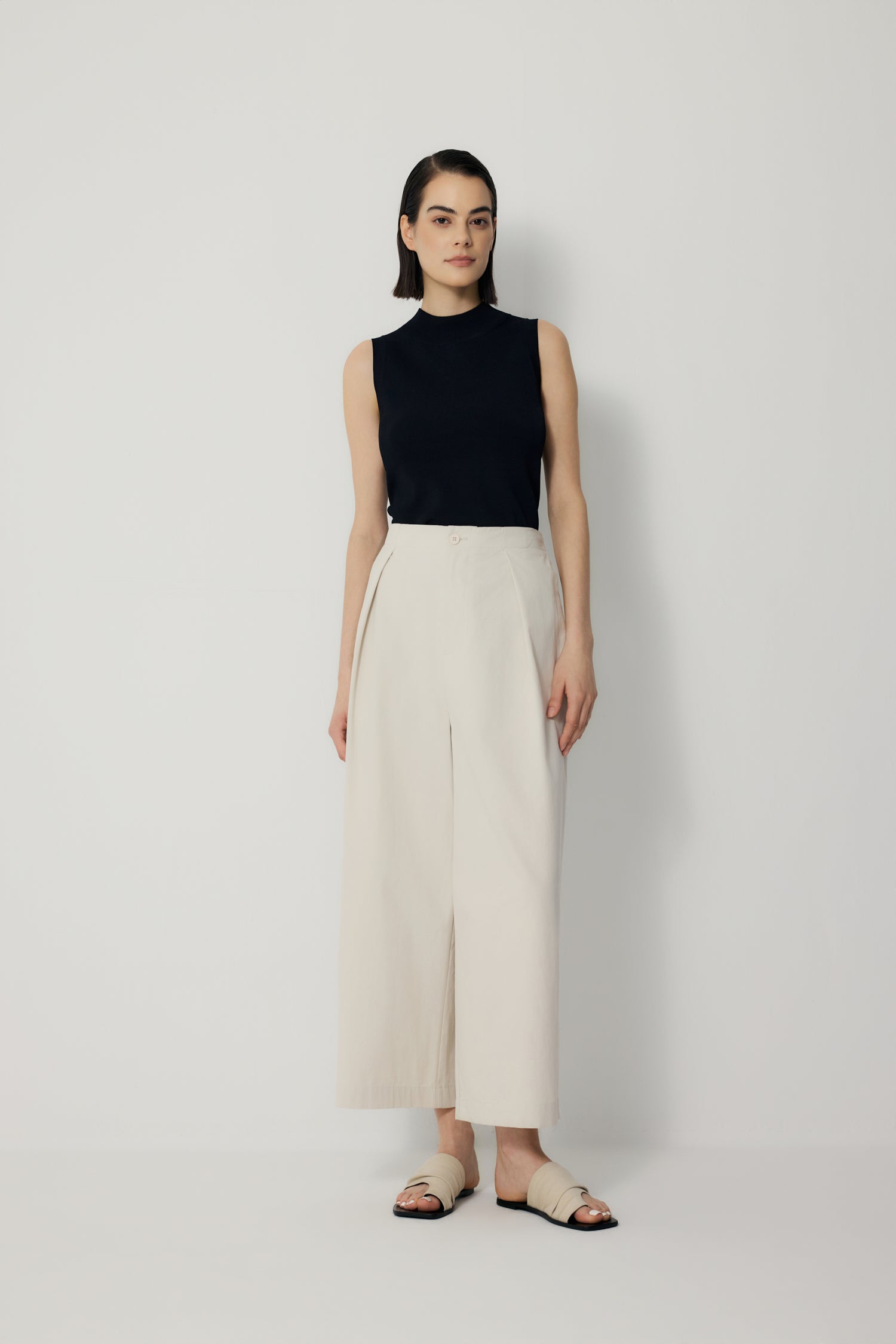color:TAUPE