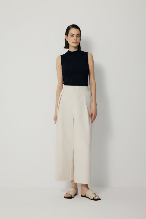 color:TAUPE