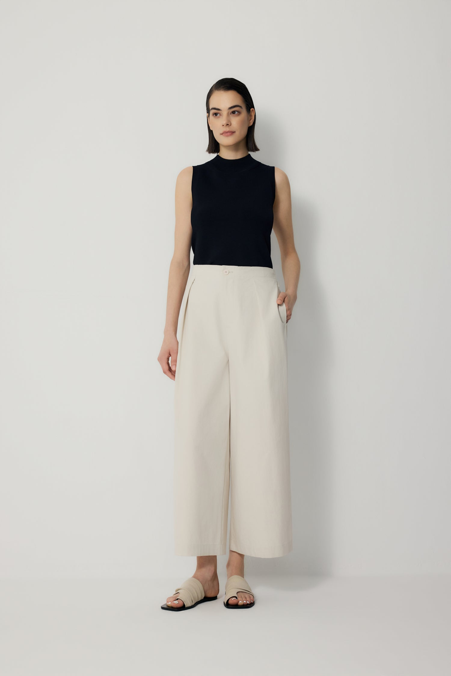color:TAUPE
