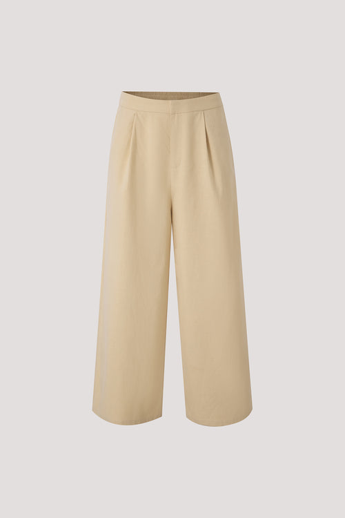 color:PALE YELLOW