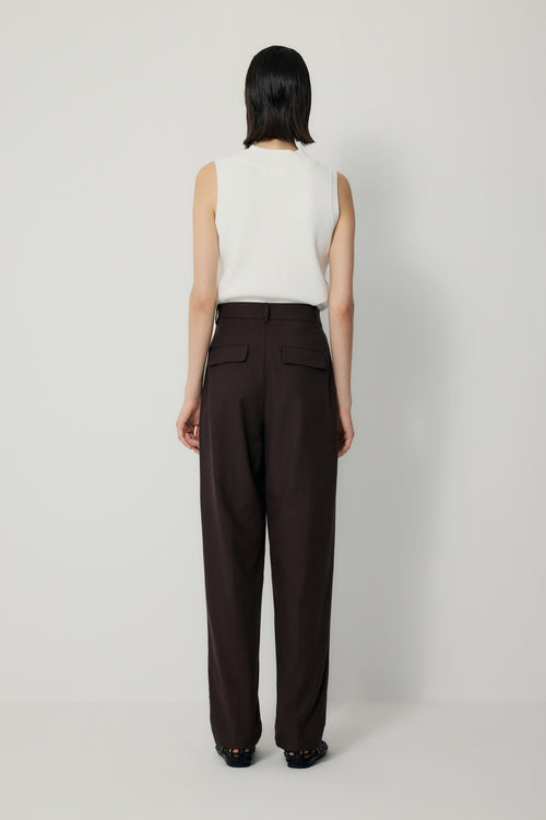 color:DARK BROWN