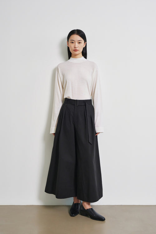 color:NOIR