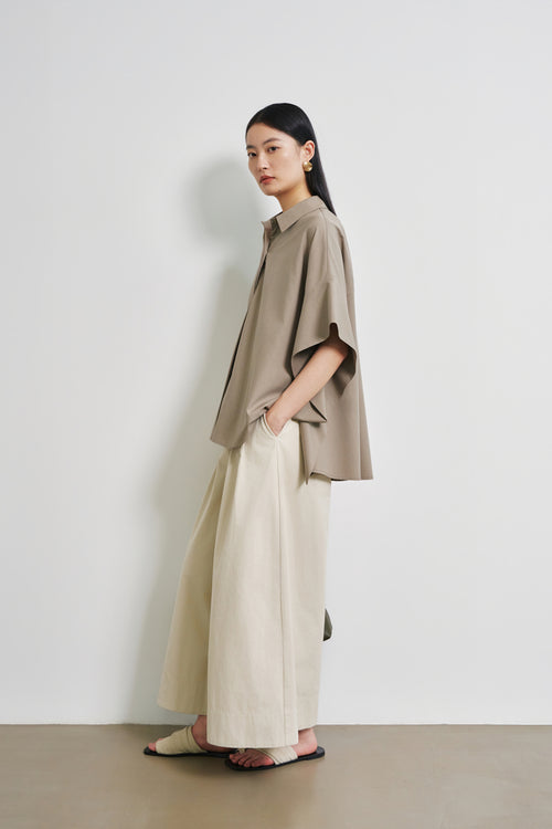 color:TAUPE