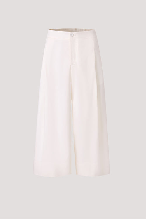 color:IVORY