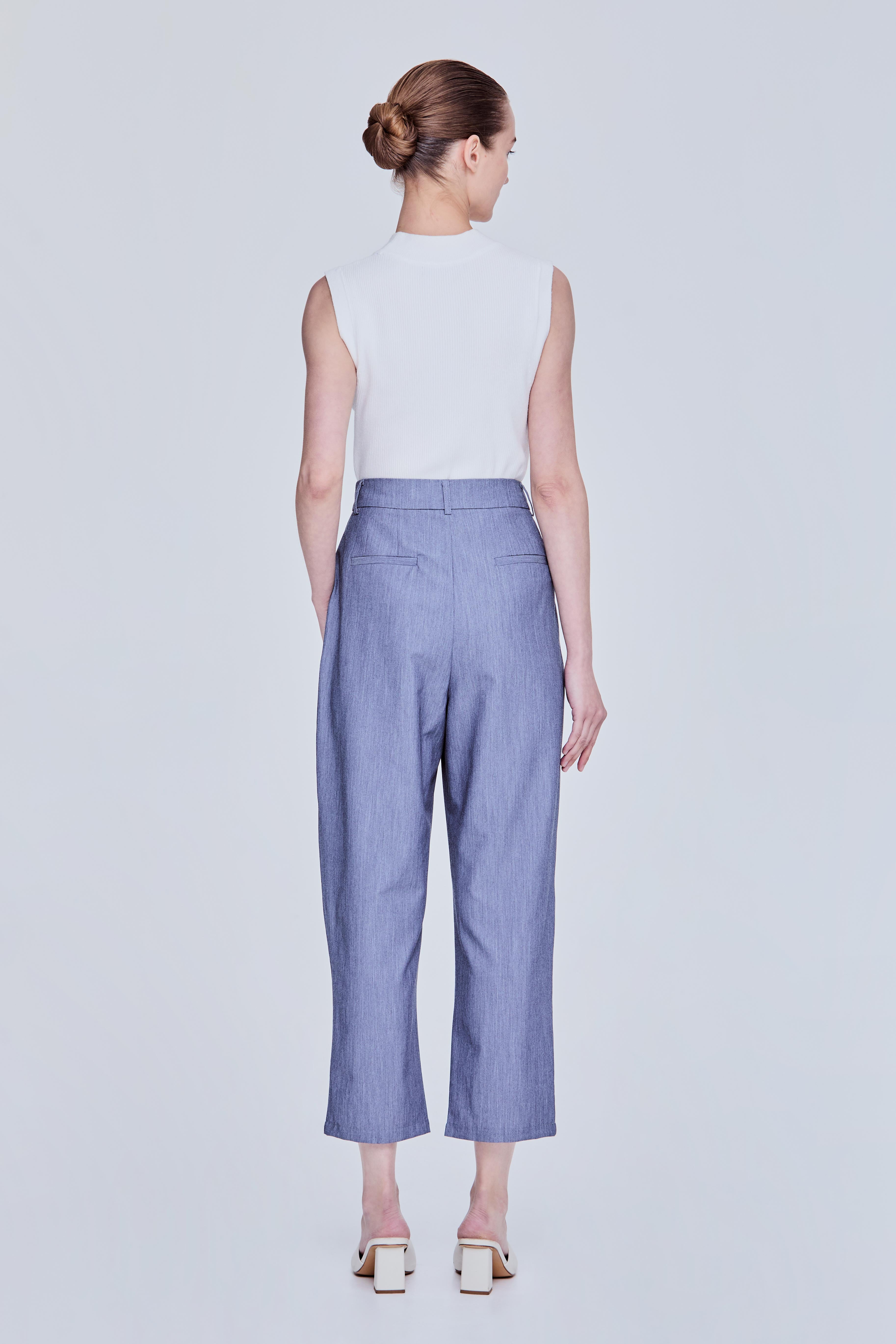 Pleats Detailed Peg Leg Pants – SANS & SANS Singapore