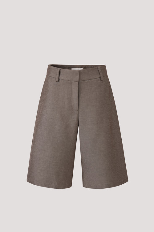 color:DARK BROWN