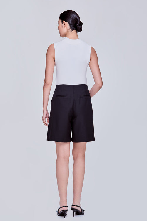 color:NOIR