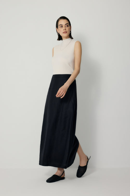color:NOIR