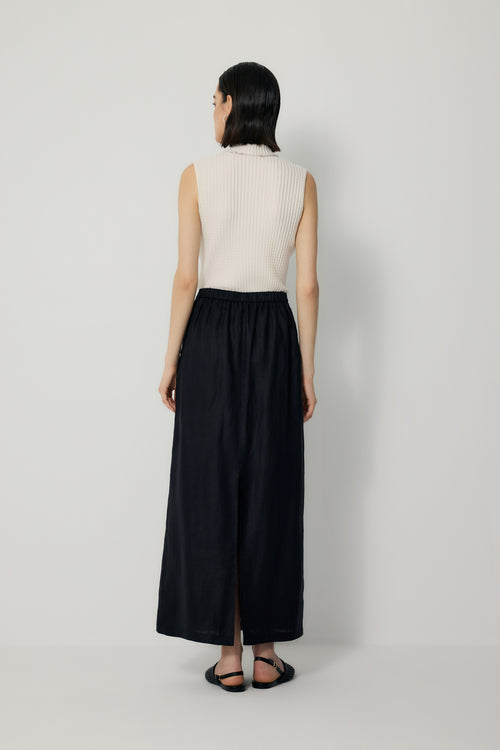 color:NOIR