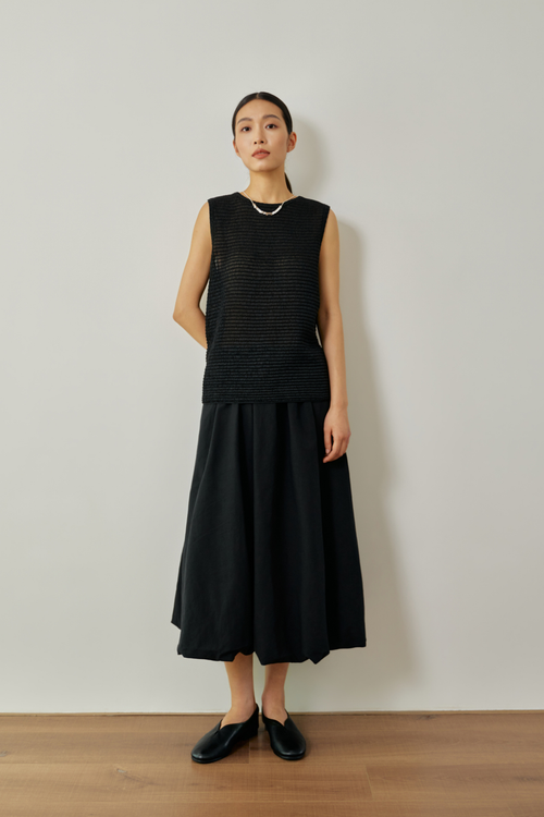 color:NOIR