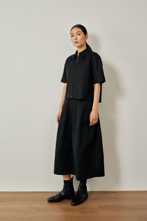 color:NOIR