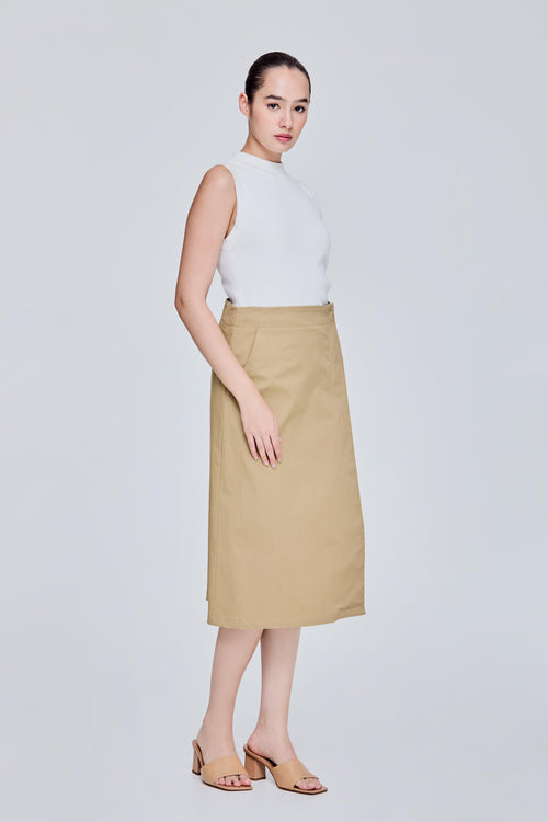color:KHAKI