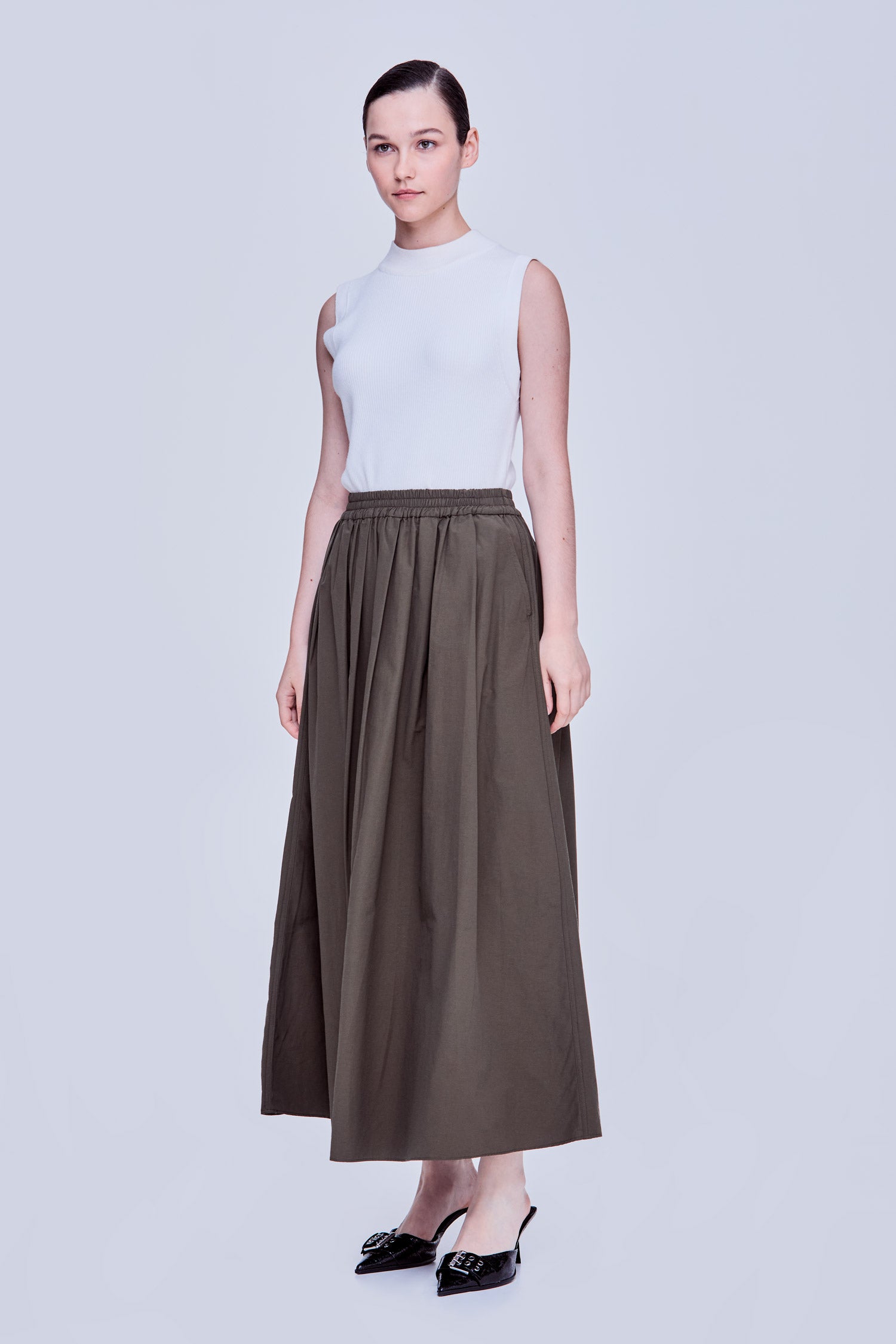 color:ARMY GREEN