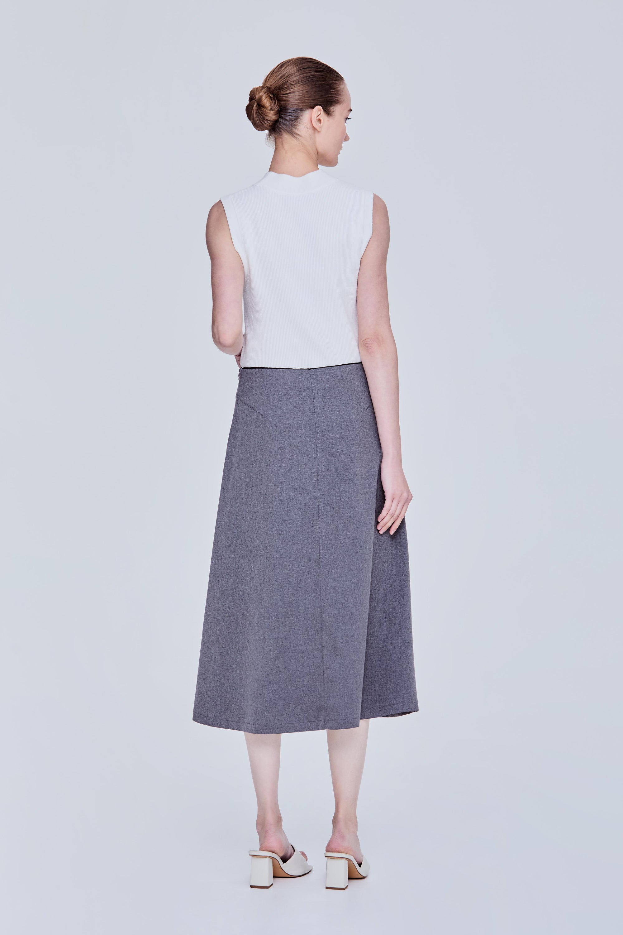 color:HUE GREY