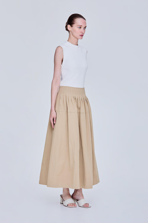 color:KHAKI