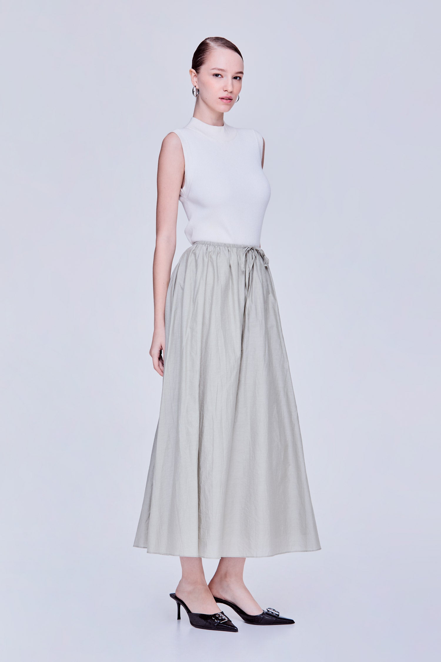 Drawstringed Flare Skirt – SANS & SANS Singapore