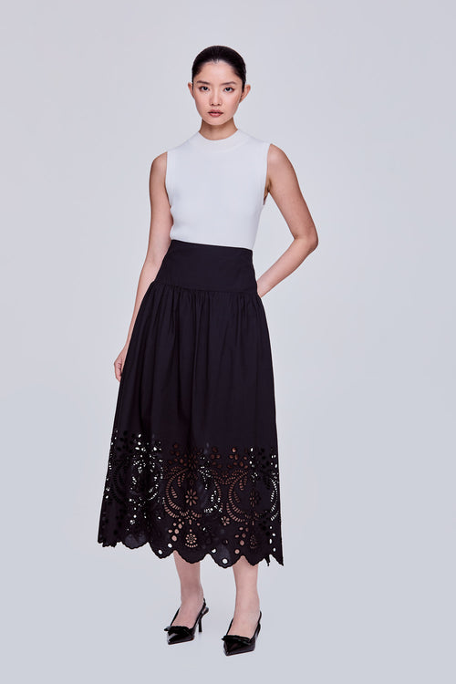 color:NOIR