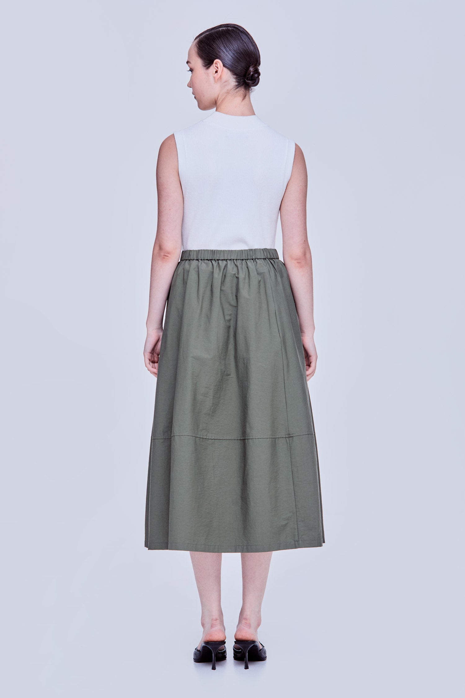 color:ARMY GREEN