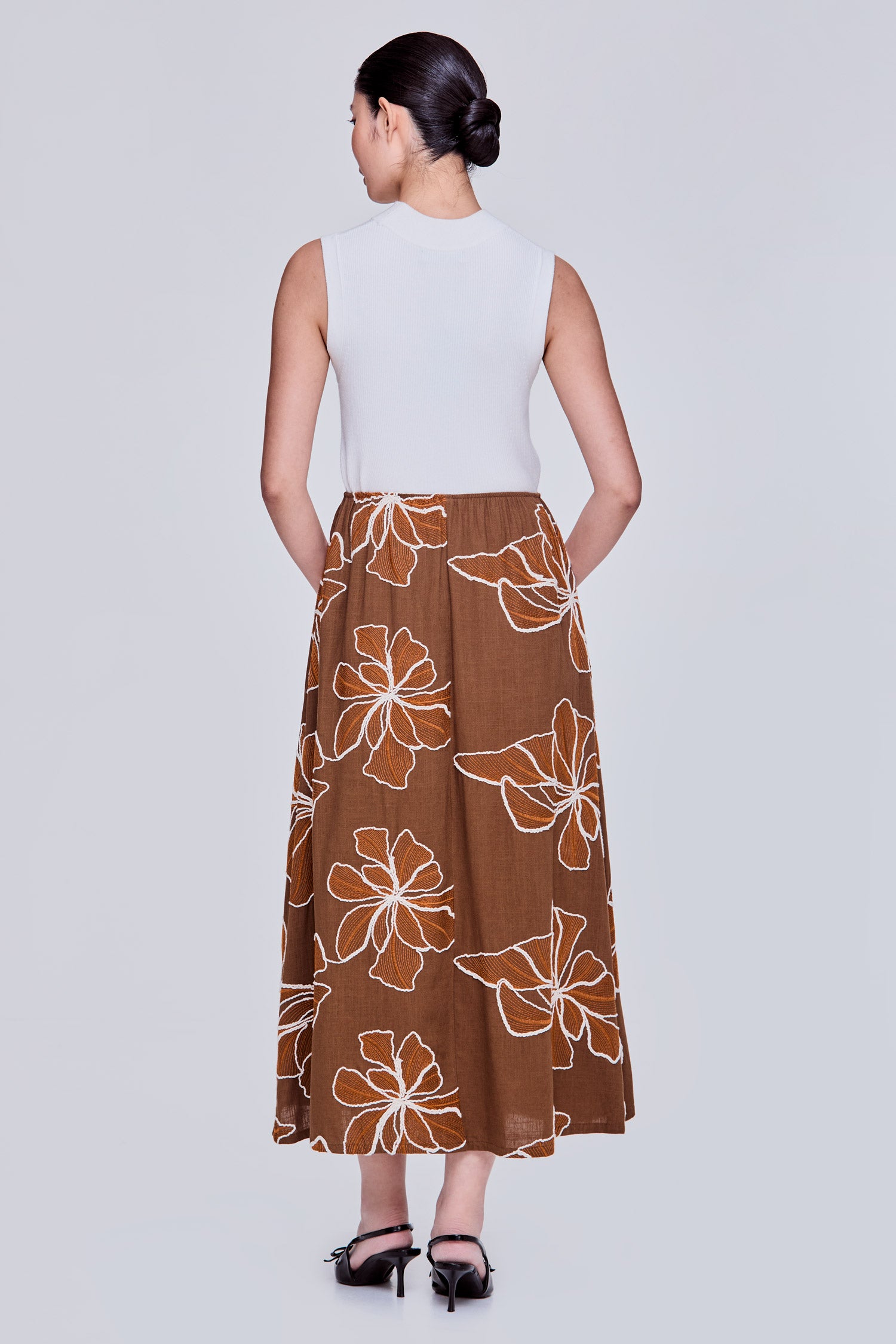 color:KHAKI BROWN