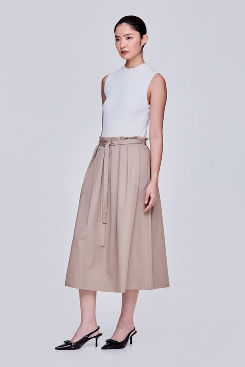 color:KHAKI