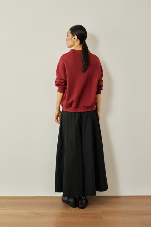 color:MAROON