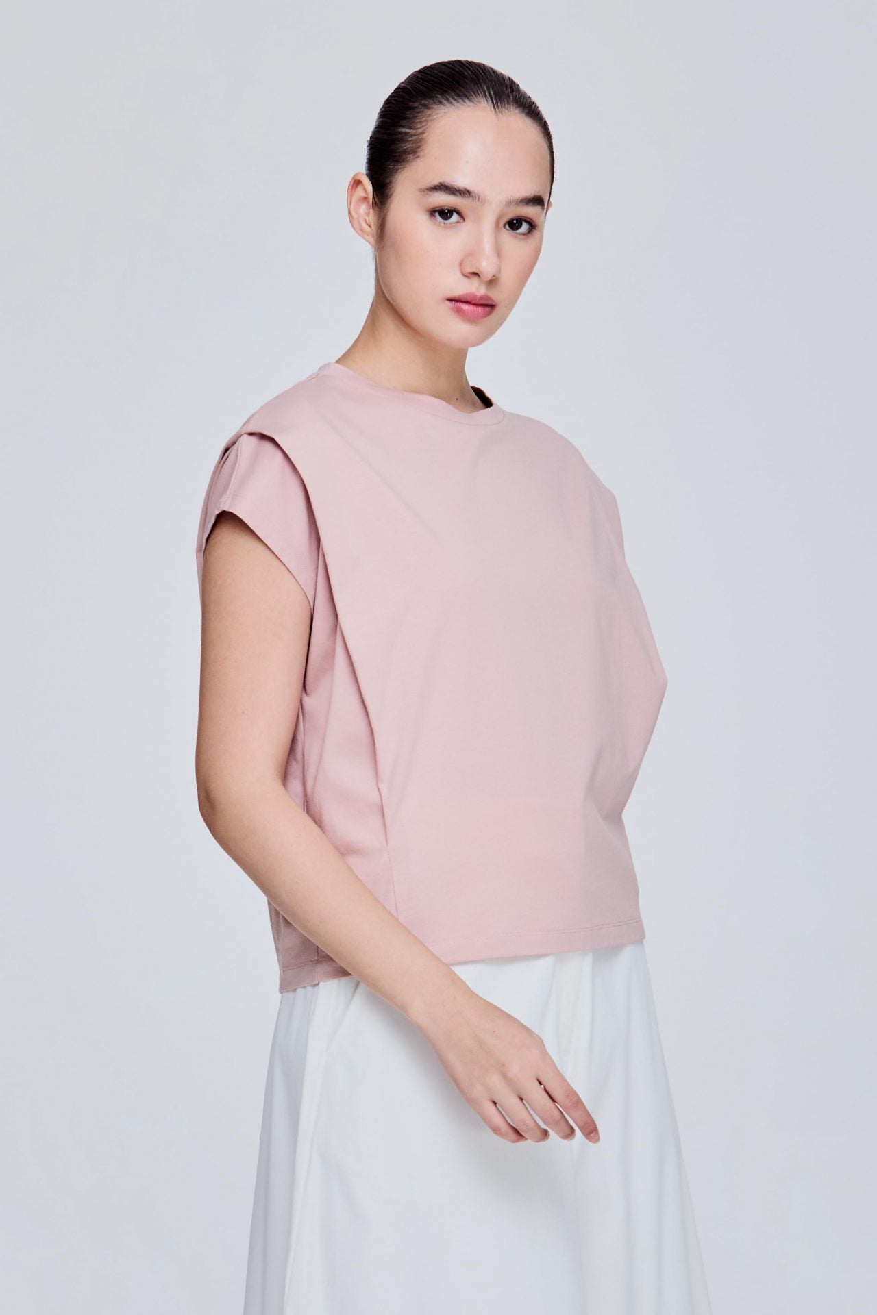 color:BLUSH