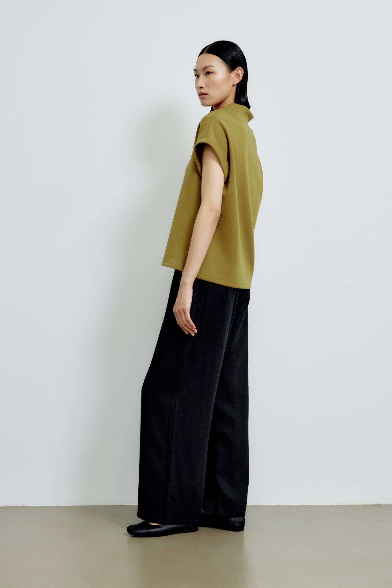color:OLIVE 2