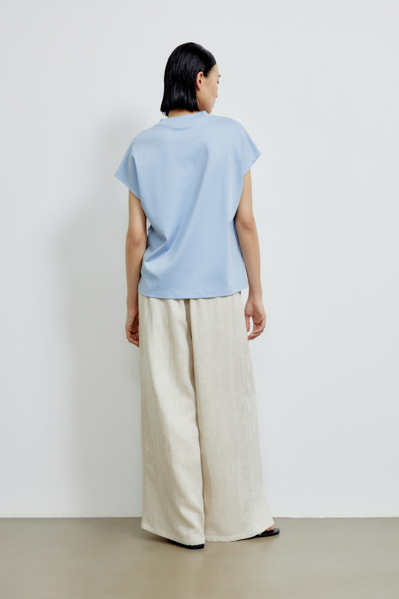 color:SKY BLUE
