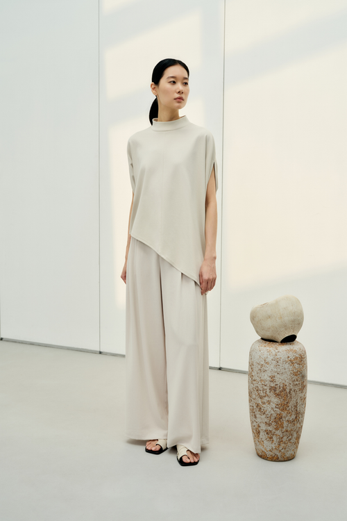 color:TAUPE
