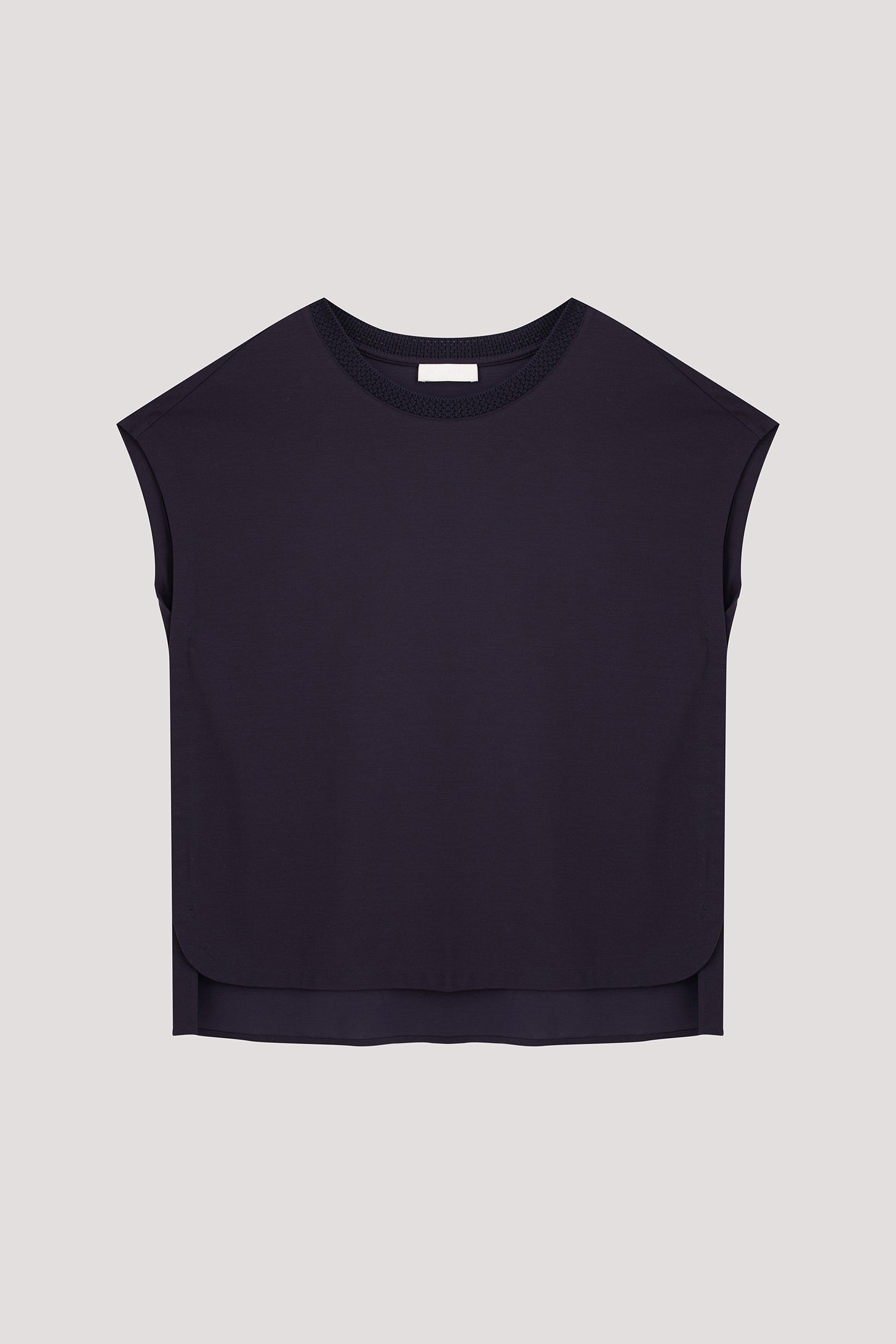 color:NAVY