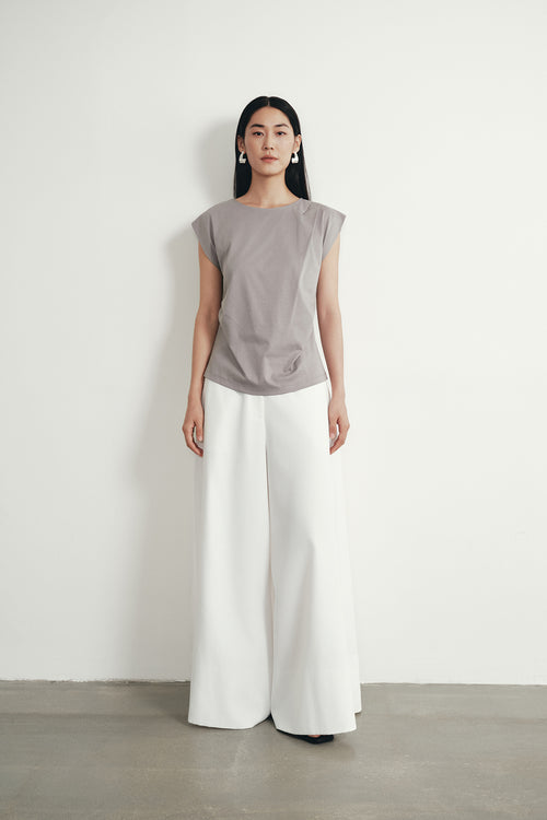 color:GREY