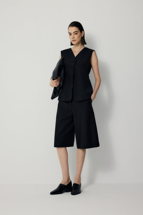 color:NOIR